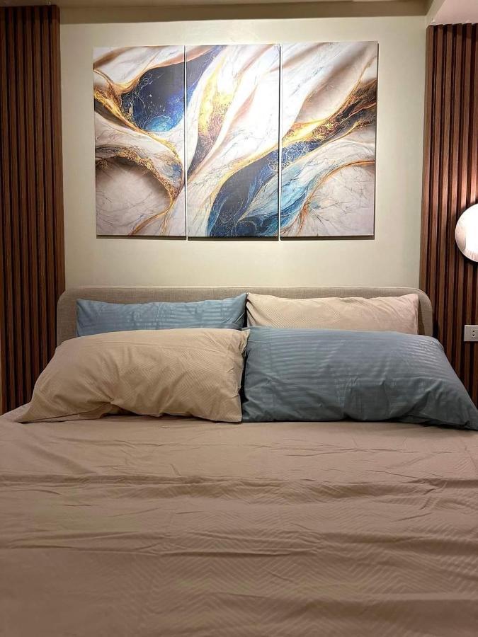 Iloilo Travellers Zen Zone Aparthotel Buitenkant foto
